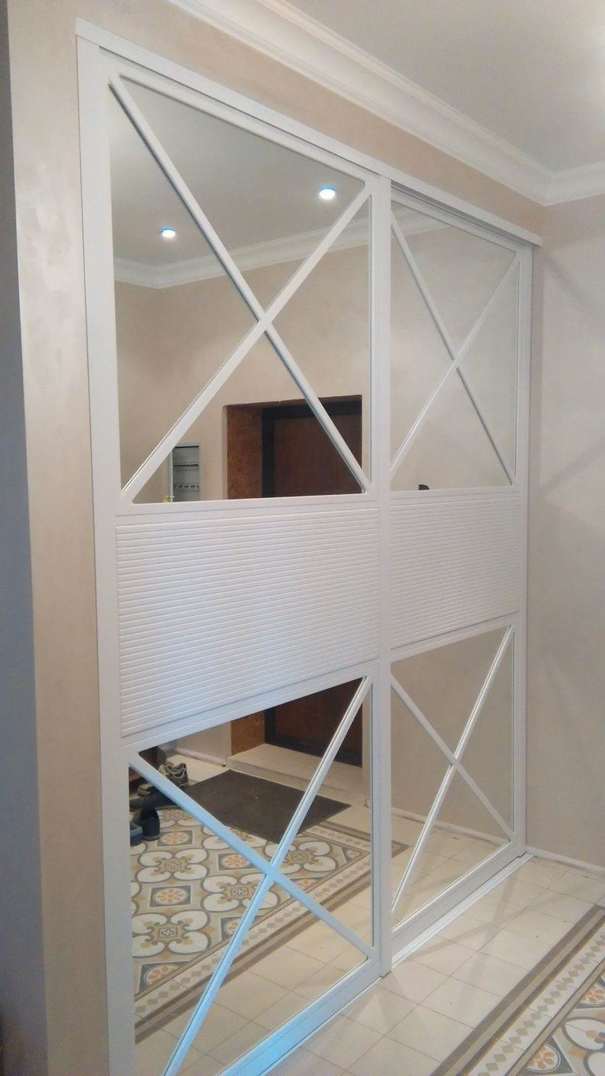 Двери купе с МДФ